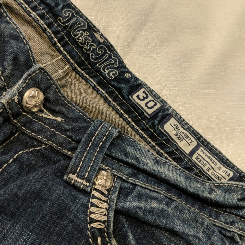 Miss Me Boot Cut Sz 30